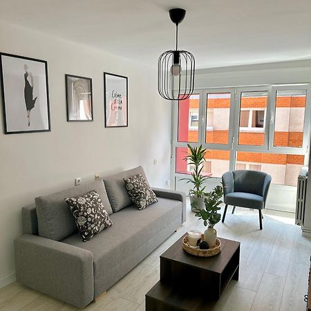 Cozy Flat 5 Mins From The Beach Gijón Exterior foto